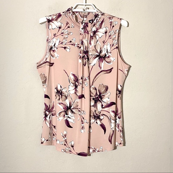Karl Lagerfeld Tops - Karl Lagerfeld Floral Sleeveless Pleated Blouse